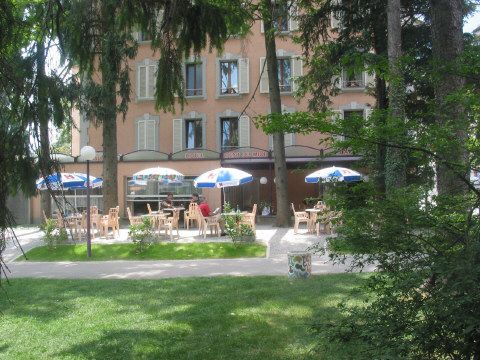 La Dent-Du-Midi Hotel & Restaurant Saint-Maurice Exterior photo